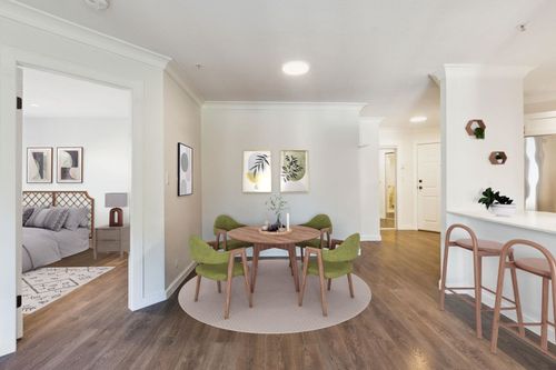 150-w-22nd-street-mosquito-creek-north-vancouver-10 at 206 - 150 W 22nd Street, Mosquito Creek, North Vancouver