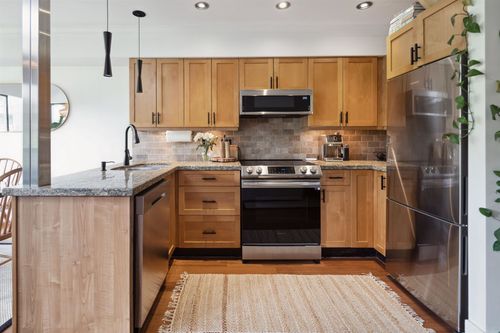 1363-clyde-avenue-ambleside-west-vancouver-08 at 309 - 1363 Clyde Avenue, Ambleside, West Vancouver