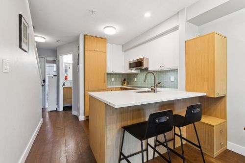 2565-w-broadway-street-kitsilano-vancouver-west-09 at 314 - 2565 W Broadway Street, Kitsilano, Vancouver West