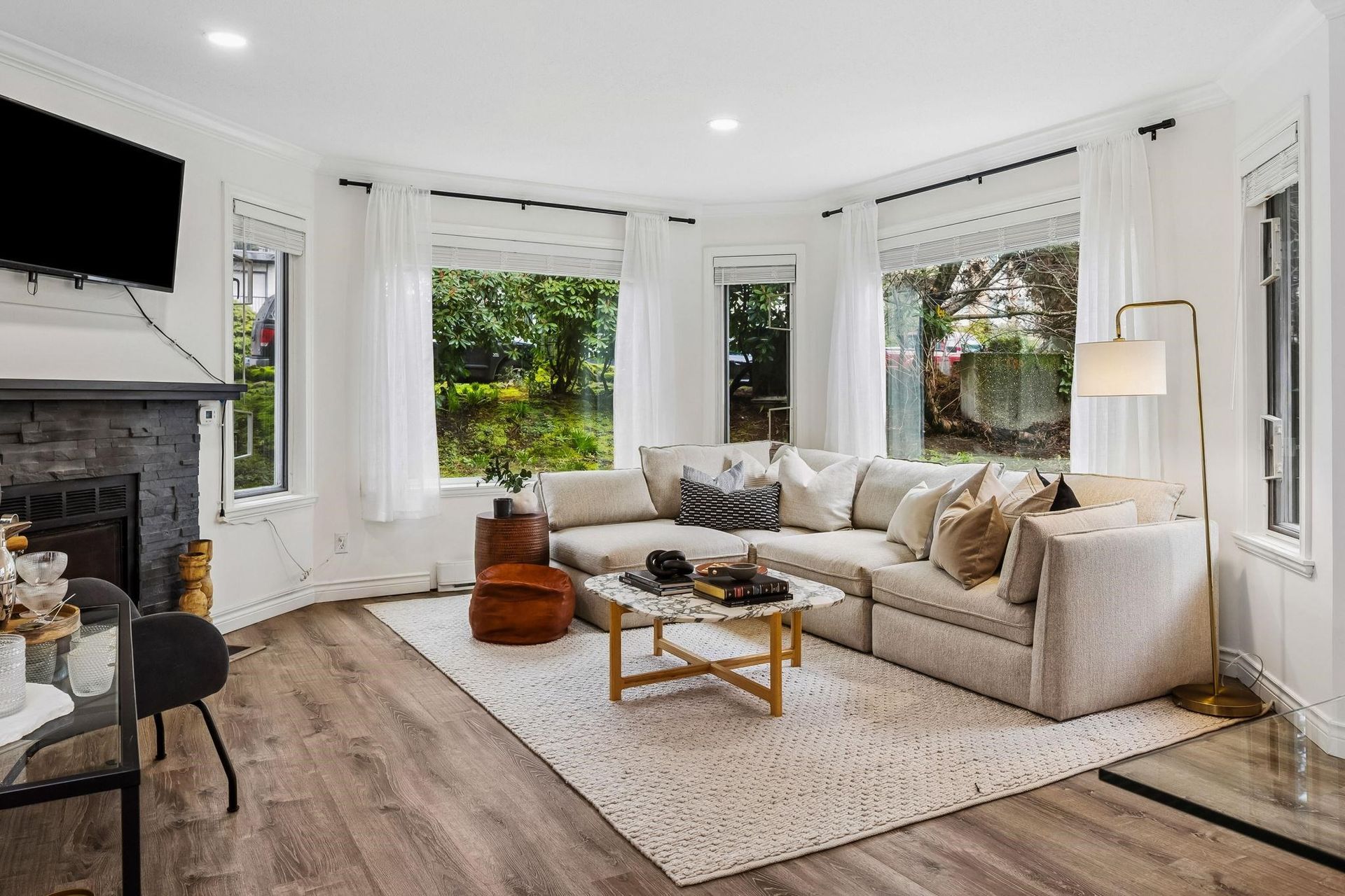 107 - 175 W 4th Street, Lower Lonsdale, North Vancouver 