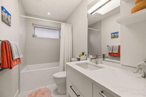 1136-e-16th-avenue-knight-vancouver-east-27 at 1136 E 16th Avenue, Knight, Vancouver East