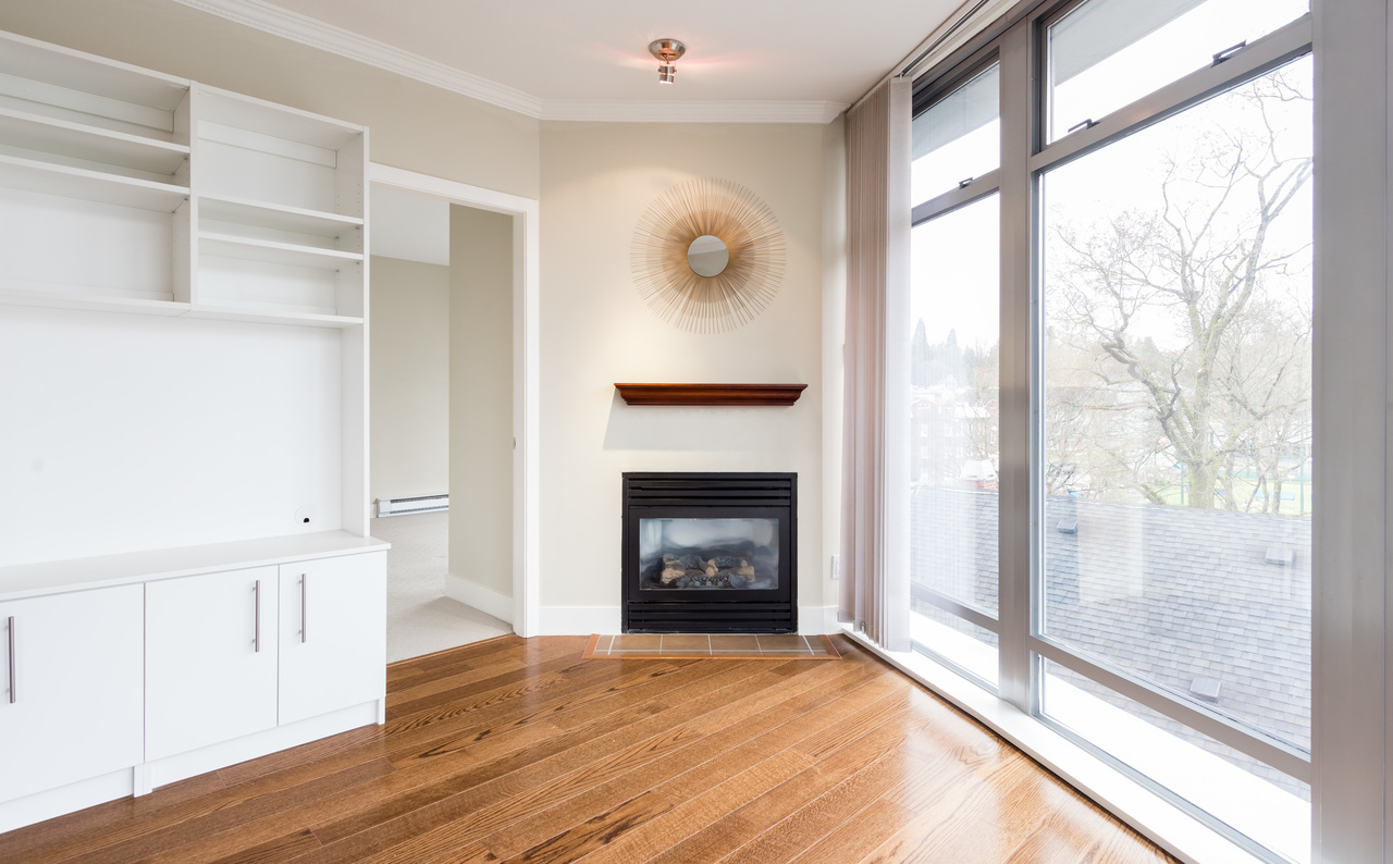 502 - 2965 Fir Street, Fairview VW, Vancouver West  by Whiffin & Wilson Real Estate 502 - 2965 Fir Street, Fairview VW, Vancouver West