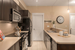 kitchen-2 at 114 - 33546 Holland Avenue, Central Abbotsford, Abbotsford