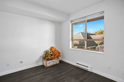 150-w-22nd-street-central-lonsdale-north-vancouver-08 at 206 - 150 W 22nd Street, Central Lonsdale, North Vancouver