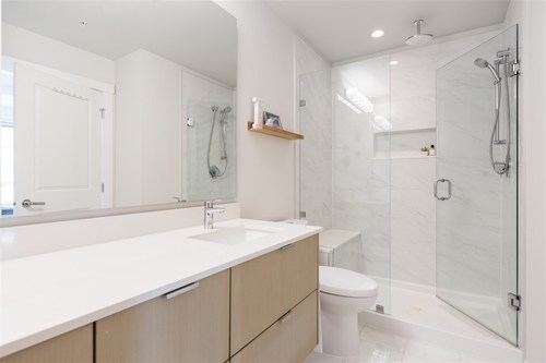 255-w-1st-street-lower-lonsdale-north-vancouver-25 at 428 - 255 W 1st Street, Lower Lonsdale, North Vancouver