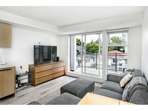 630-e-broadway-mount-pleasant-ve-vancouver-east-06 at 307 - 630 E Broadway, Mount Pleasant VE, Vancouver East