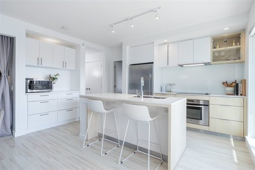 111-e-3rd-street-lower-lonsdale-north-vancouver-09 at 508 - 111 E 3rd Street, Lower Lonsdale, North Vancouver