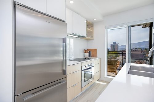 111-e-3rd-street-lower-lonsdale-north-vancouver-13 at 508 - 111 E 3rd Street, Lower Lonsdale, North Vancouver