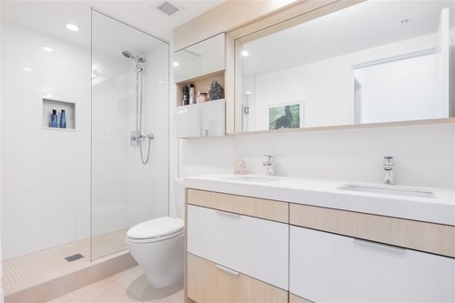 111-e-3rd-street-lower-lonsdale-north-vancouver-16 at 508 - 111 E 3rd Street, Lower Lonsdale, North Vancouver