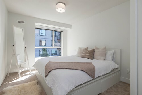 735-w-15th-street-mosquito-creek-north-vancouver-13 at 234 - 735 W 15th Street, Mosquito Creek, North Vancouver