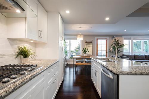 2435-w-1st-avenue-kitsilano-vancouver-west-08 at 2 - 2435 W 1st Avenue, Kitsilano, Vancouver West