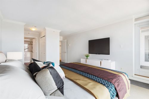 612-sixth-street-uptown-nw-new-westminster-08 at 1204 - 612 Sixth Street, Uptown NW, New Westminster