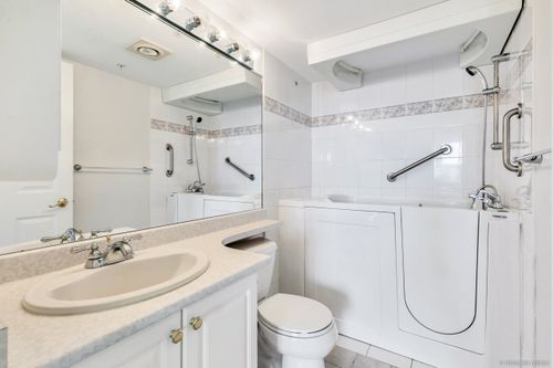 612-sixth-street-uptown-nw-new-westminster-10 at 1204 - 612 Sixth Street, Uptown NW, New Westminster