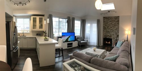 125-w-18th-street-central-lonsdale-north-vancouver-05 at 310 - 125 W 18th Street, Central Lonsdale, North Vancouver