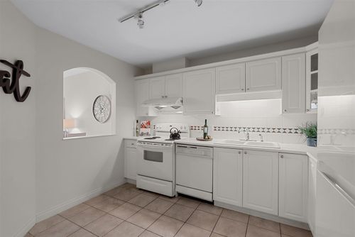 5735-hampton-place-university-vw-vancouver-west-09 at 218 - 5735 Hampton Place, University VW, Vancouver West