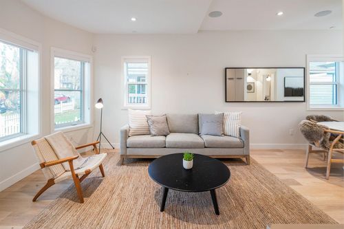 28-w-13th-avenue-mount-pleasant-vw-vancouver-west-03 at 28 W 13th Avenue, Mount Pleasant VW, Vancouver West