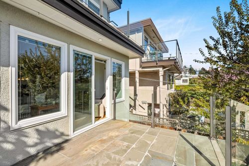 1249-clyde-avenue-ambleside-west-vancouver-08 at 1249 Clyde Avenue, Ambleside, West Vancouver