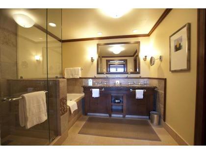bath at 503 - 4591 Blackcomb Way, Benchlands, Whistler
