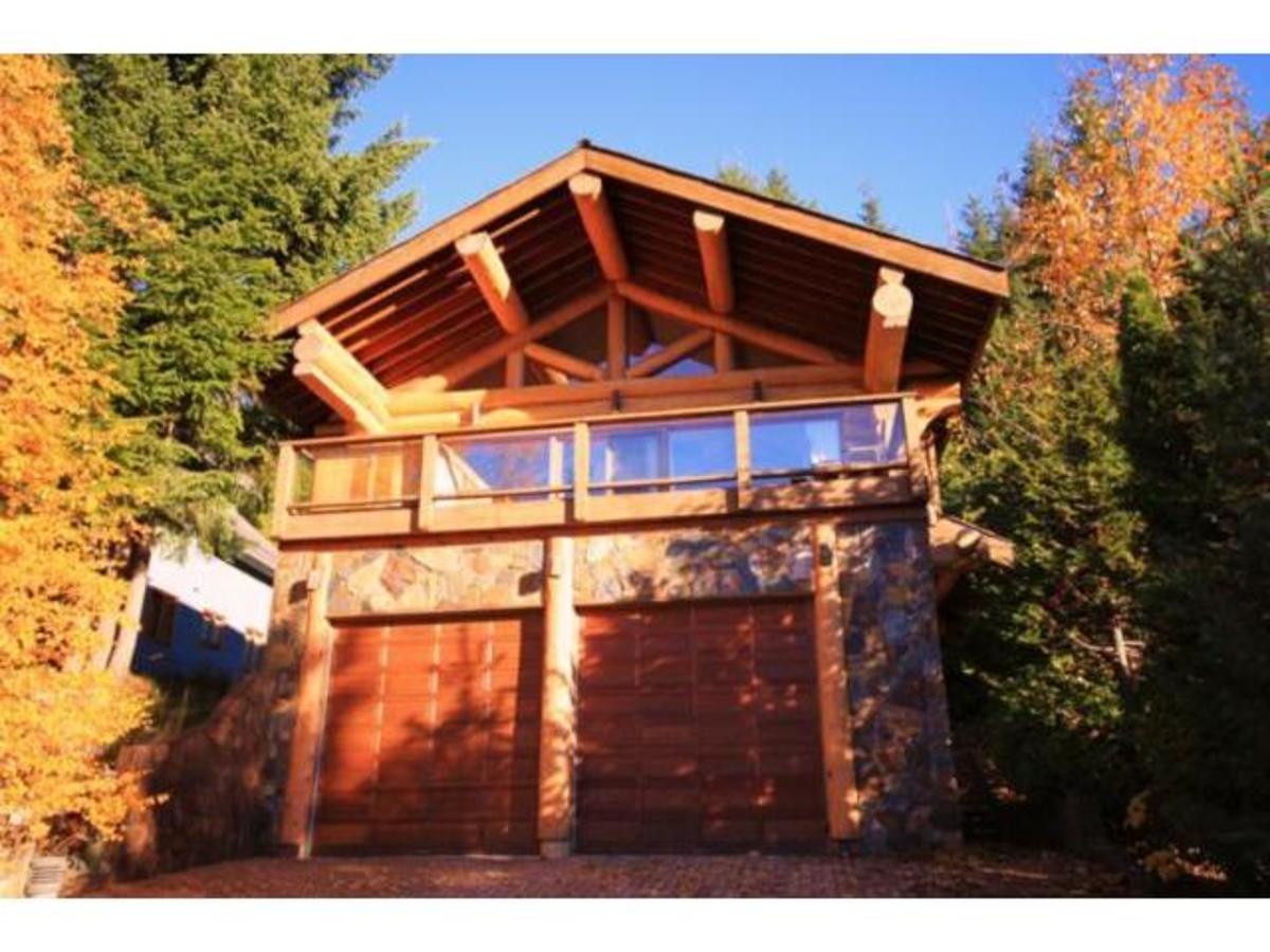 2305 Cayley Close, Bayshores, Whistler