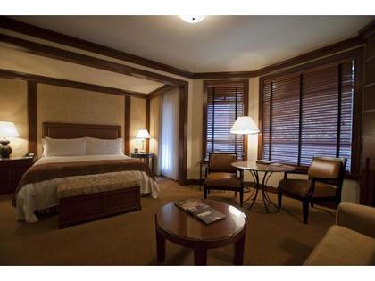 four seasons at 501 - 4591 Blackcomb Way, Benchlands, Whistler