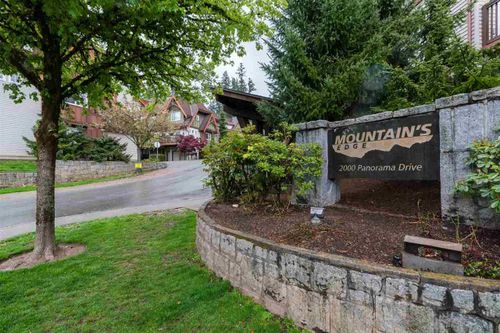 2000-panorama-drive-heritage-woods-pm-port-moody-37 at 