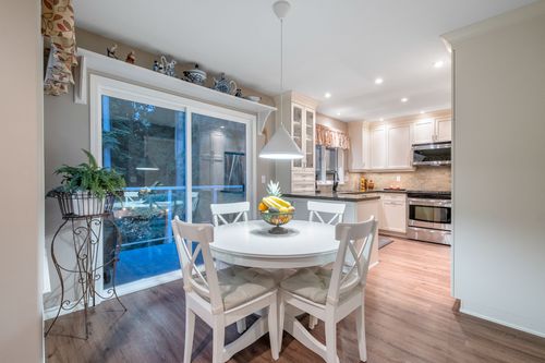 1309-forest-walk-360hometours-14s at 