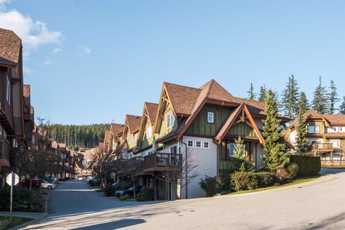2000-panorama-drive-heritage-woods-pm-port-moody-20 at 
