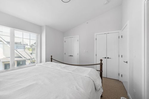 19451-sutton-avenue-south-meadows-pitt-meadows-10 at 