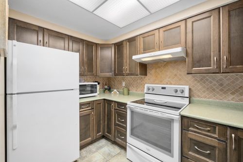460-westview-street-coquitlam-west-coquitlam-12 at 