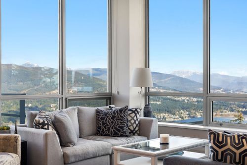 9080-university-crescent-simon-fraser-univer-burnaby-north-03 at 