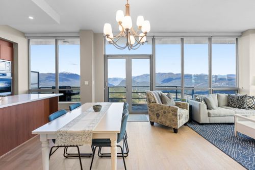 9080-university-crescent-simon-fraser-univer-burnaby-north-05 at 