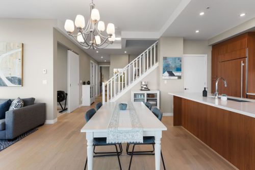 9080-university-crescent-simon-fraser-univer-burnaby-north-07 at 