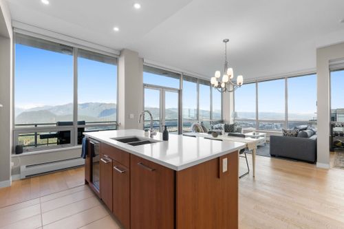 9080-university-crescent-simon-fraser-univer-burnaby-north-10 at 