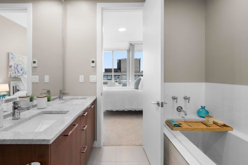 9080-university-crescent-simon-fraser-univer-burnaby-north-15 at 