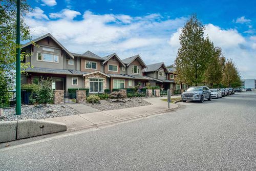 3458-burke-village-promenade-burke-mountain-coquitlam-36 at 