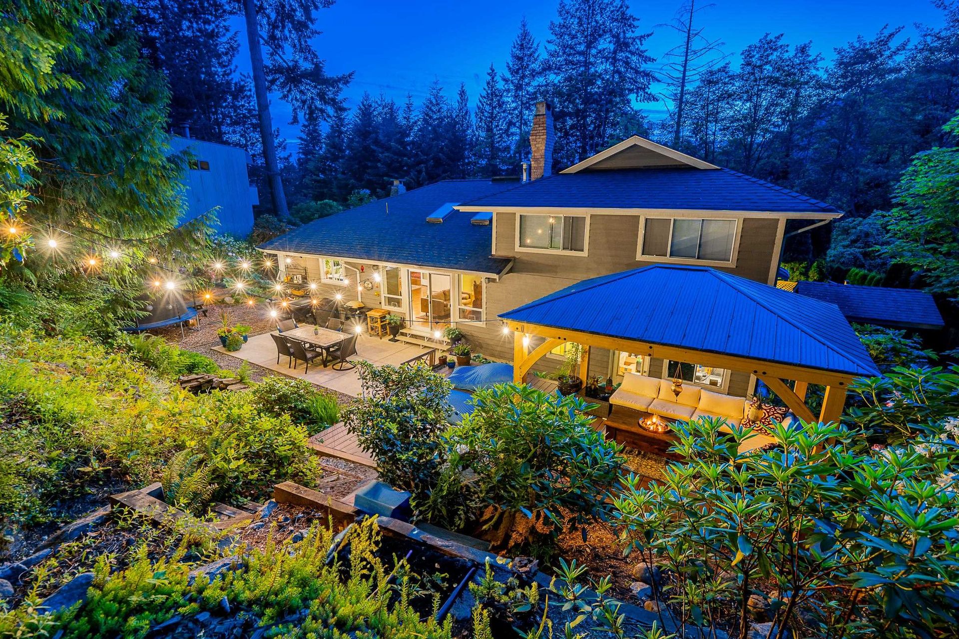 5685-westport-road-eagle-harbour-west-vancouver-01