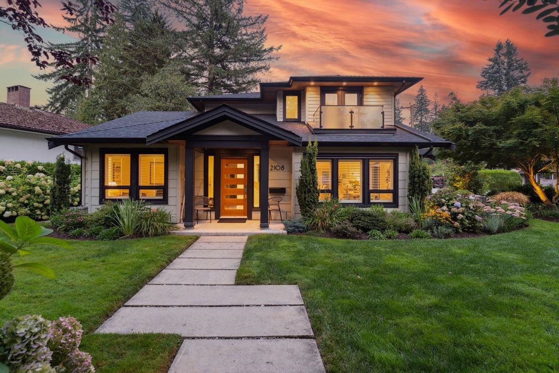 2108-berkley-avenue-blueridge-nv-north-vancouver-02