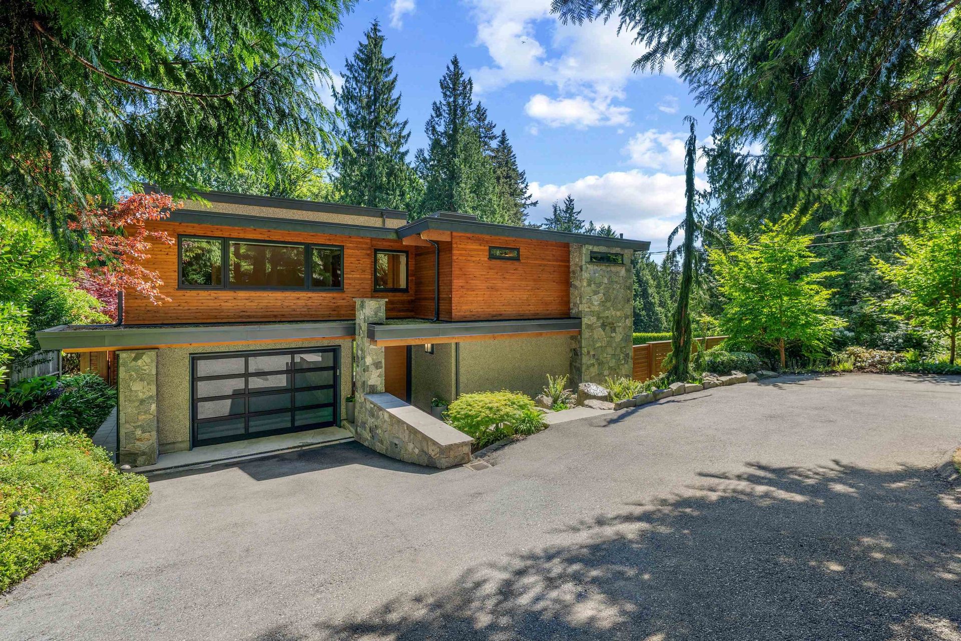 6184-eastmont-drive-gleneagles-west-vancouver-01