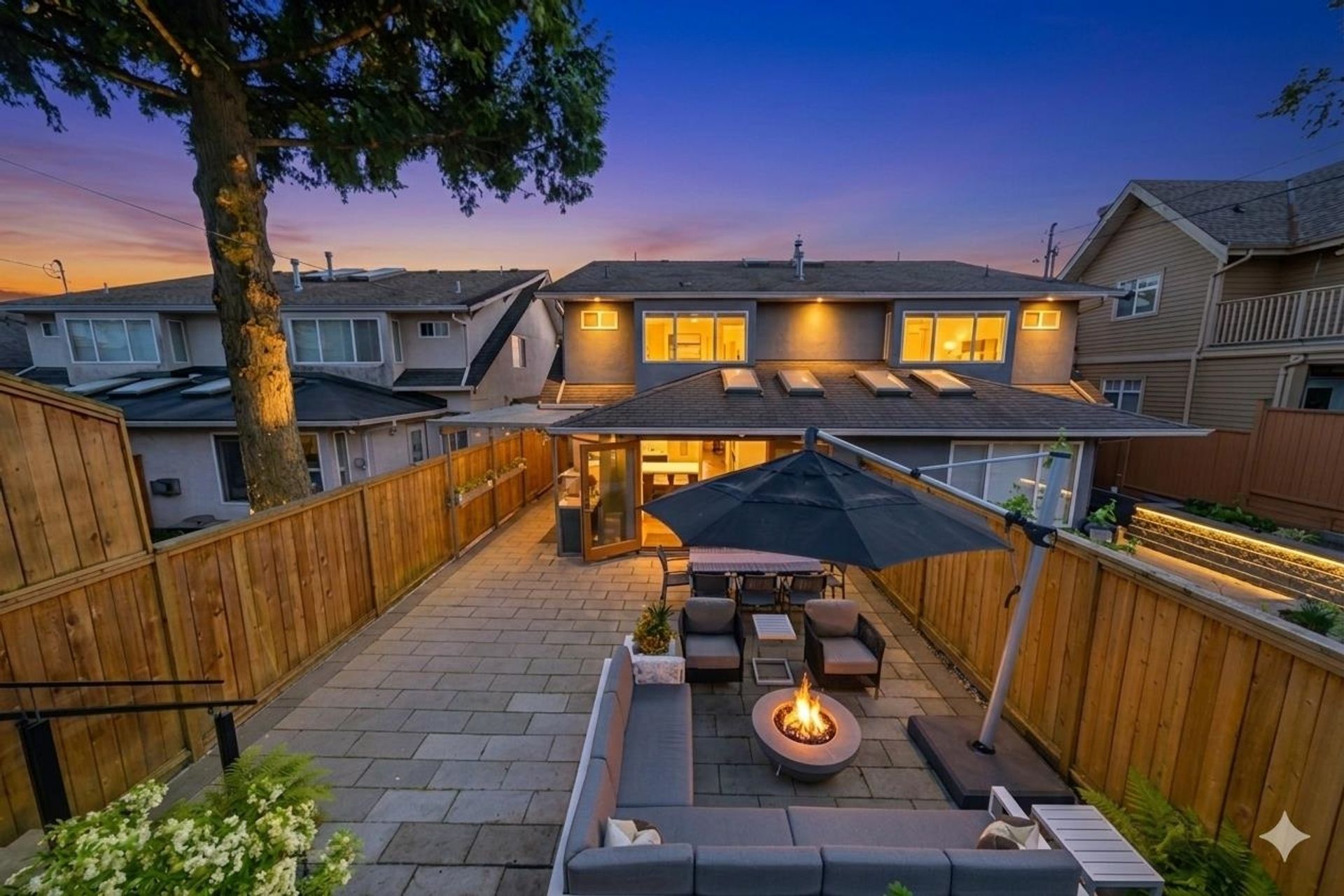 308-e-6th-street-lower-lonsdale-north-vancouver-02