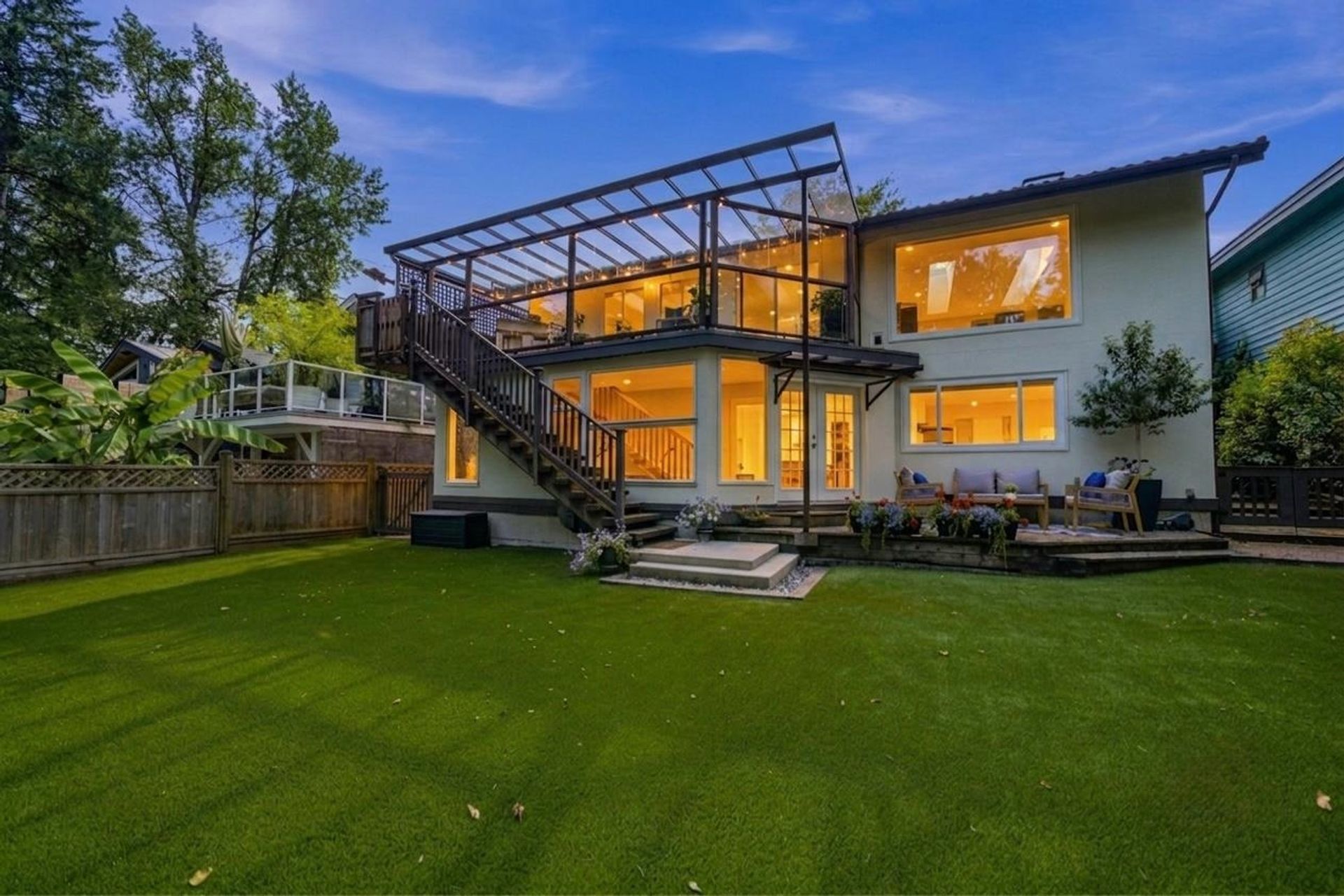 2360-mackay-avenue-pemberton-heights-north-vancouver-01