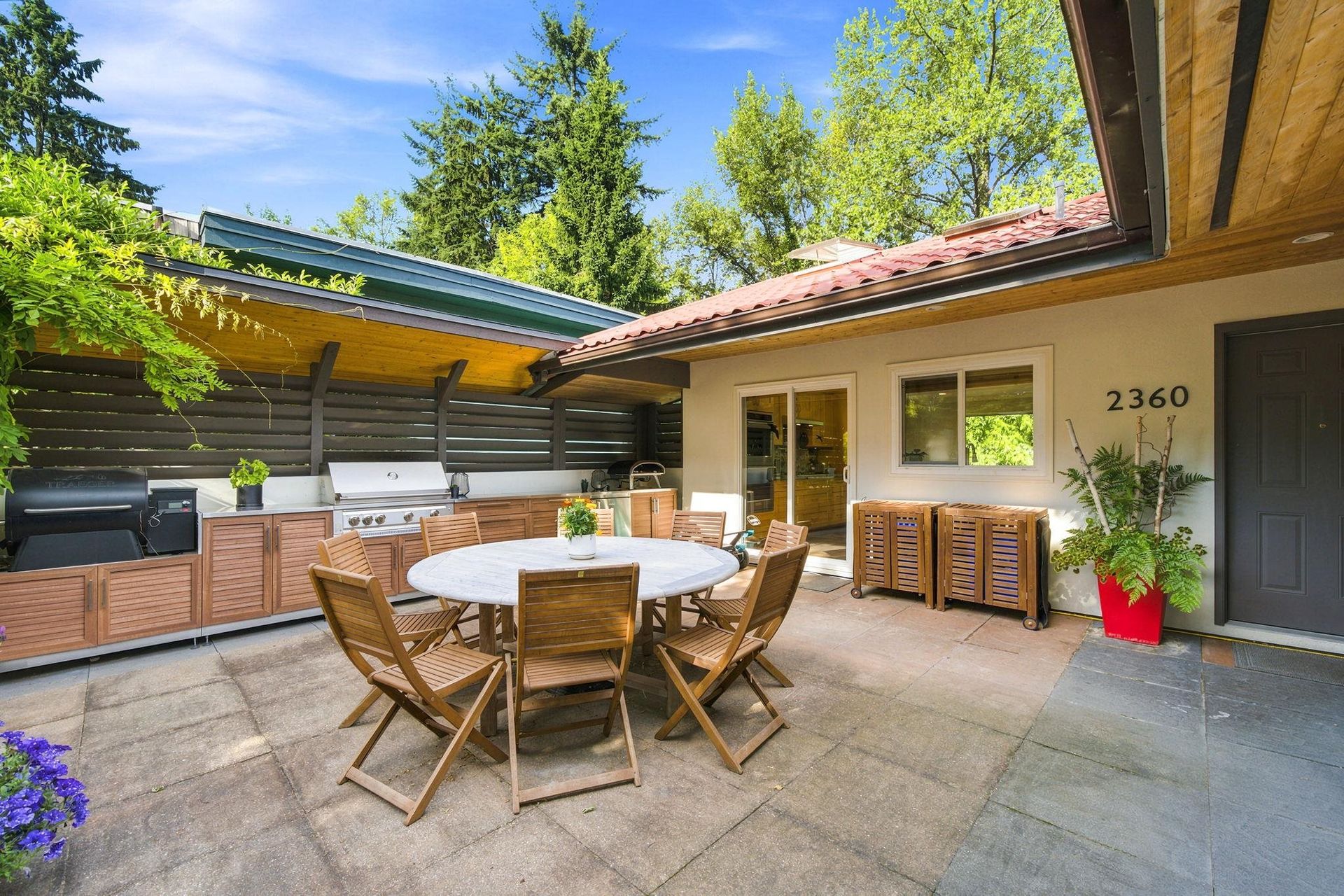 2360-mackay-avenue-pemberton-heights-north-vancouver-03