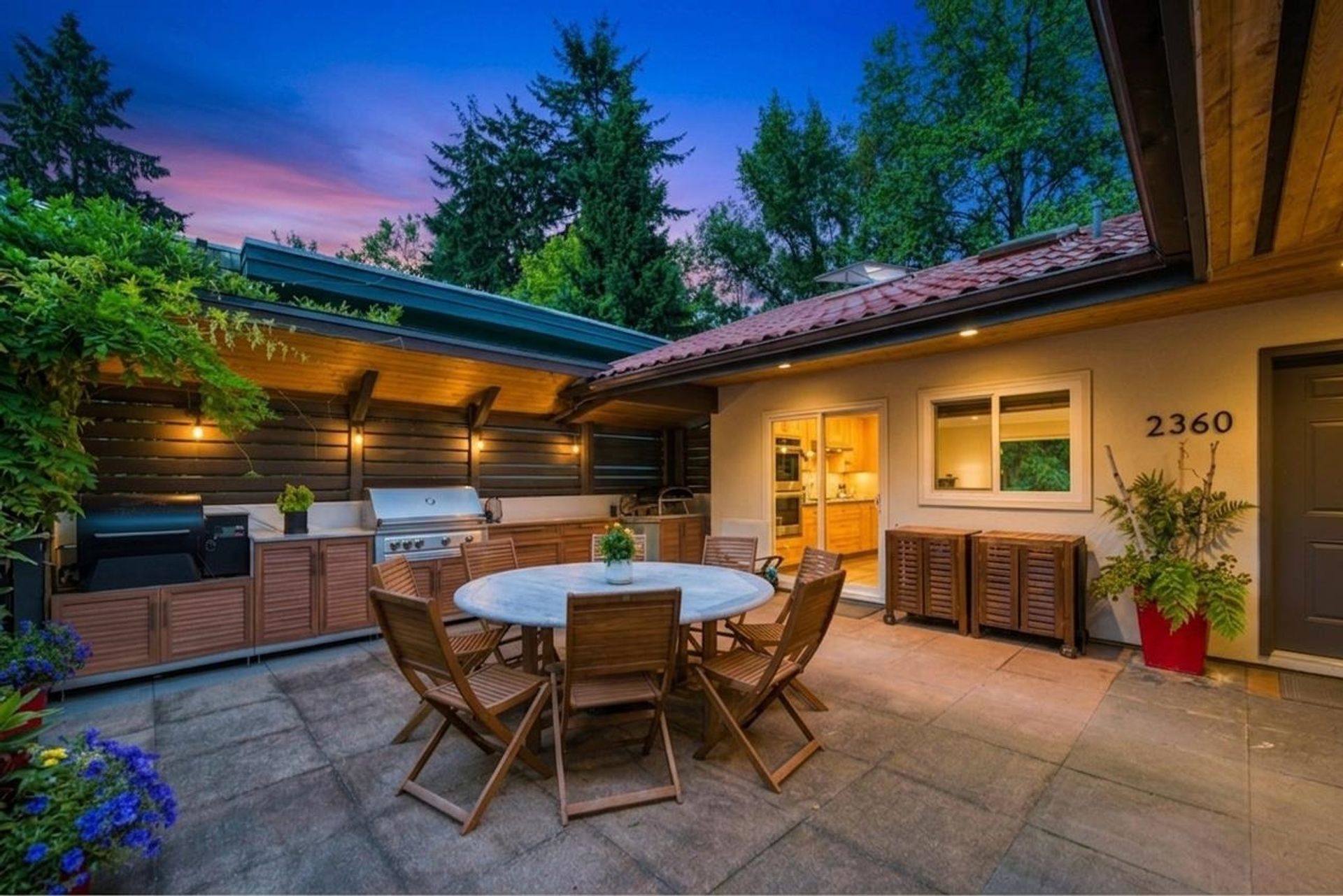 2360-mackay-avenue-pemberton-heights-north-vancouver-01