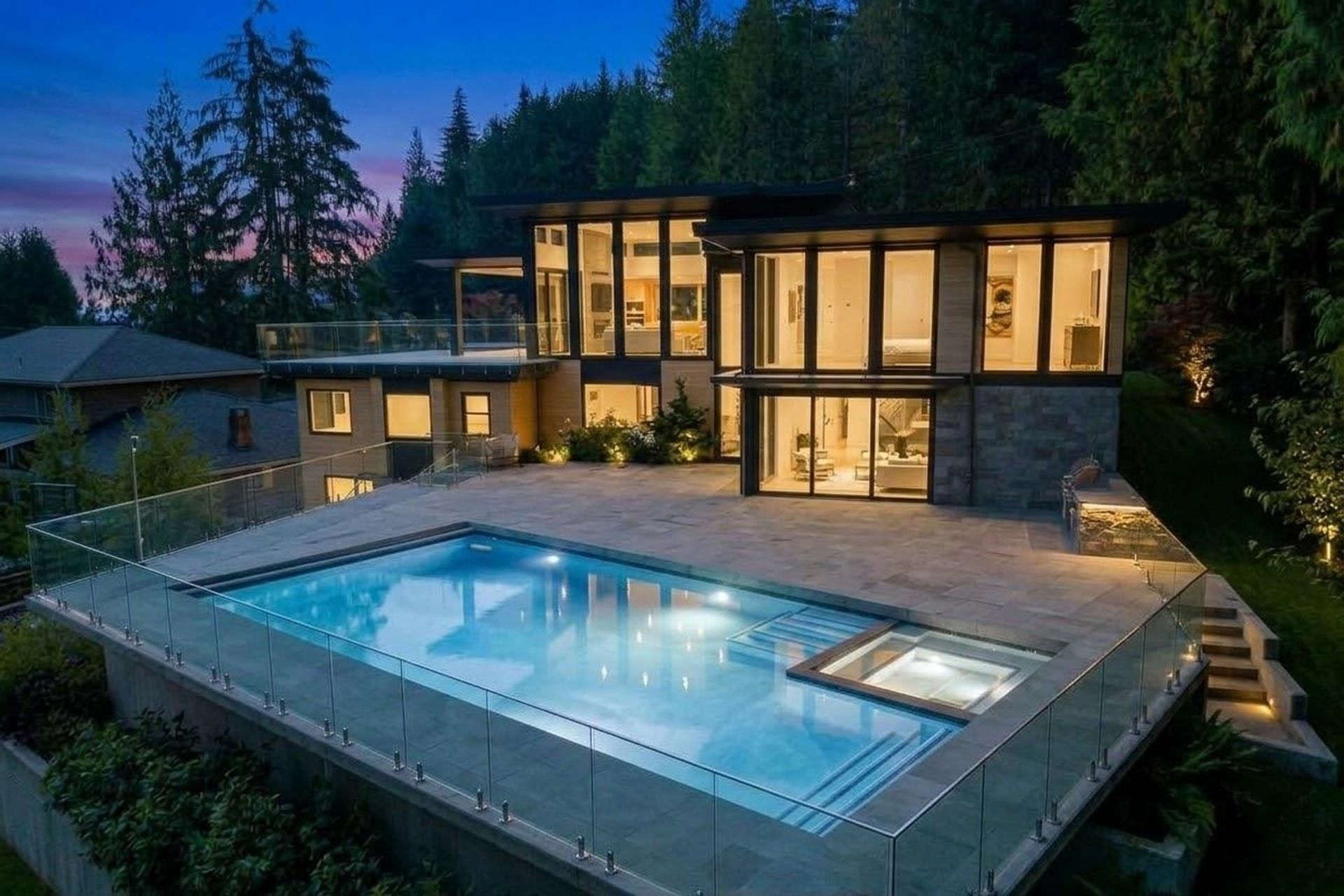 645-ballantree-road-glenmore-west-vancouver-01