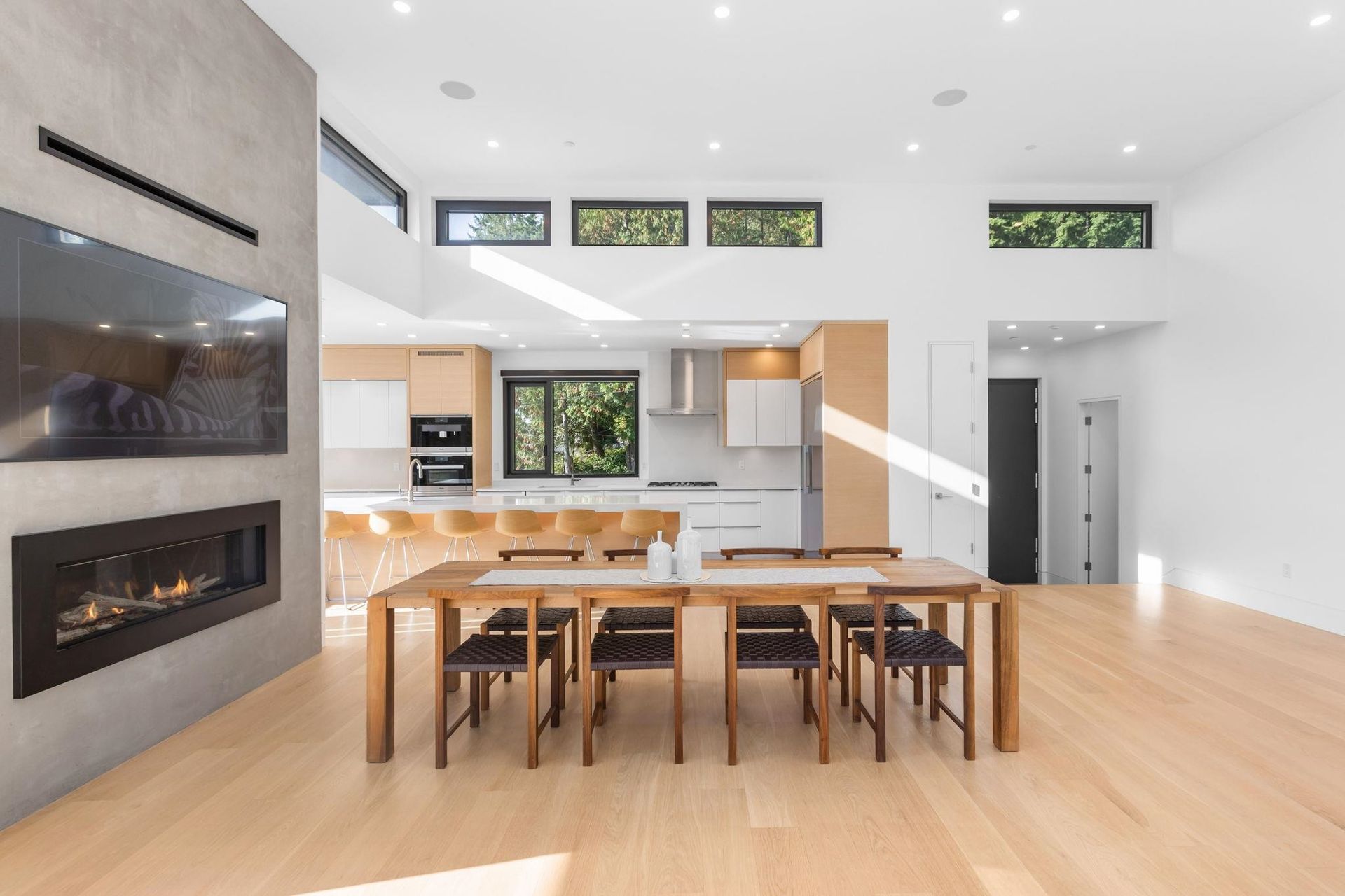 645-ballantree-road-glenmore-west-vancouver-05