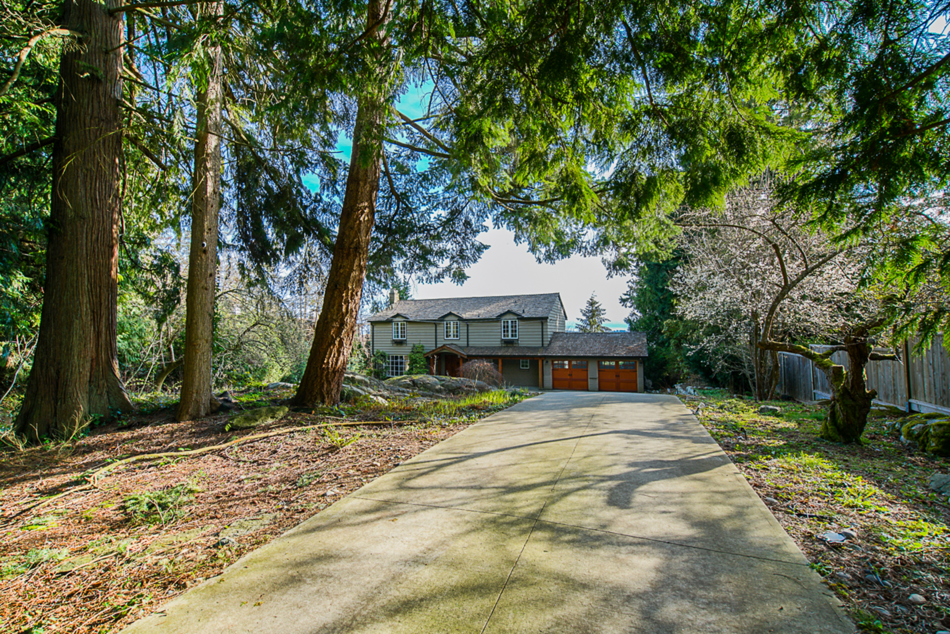 3906-southridge-avenue-west-vancouver-2