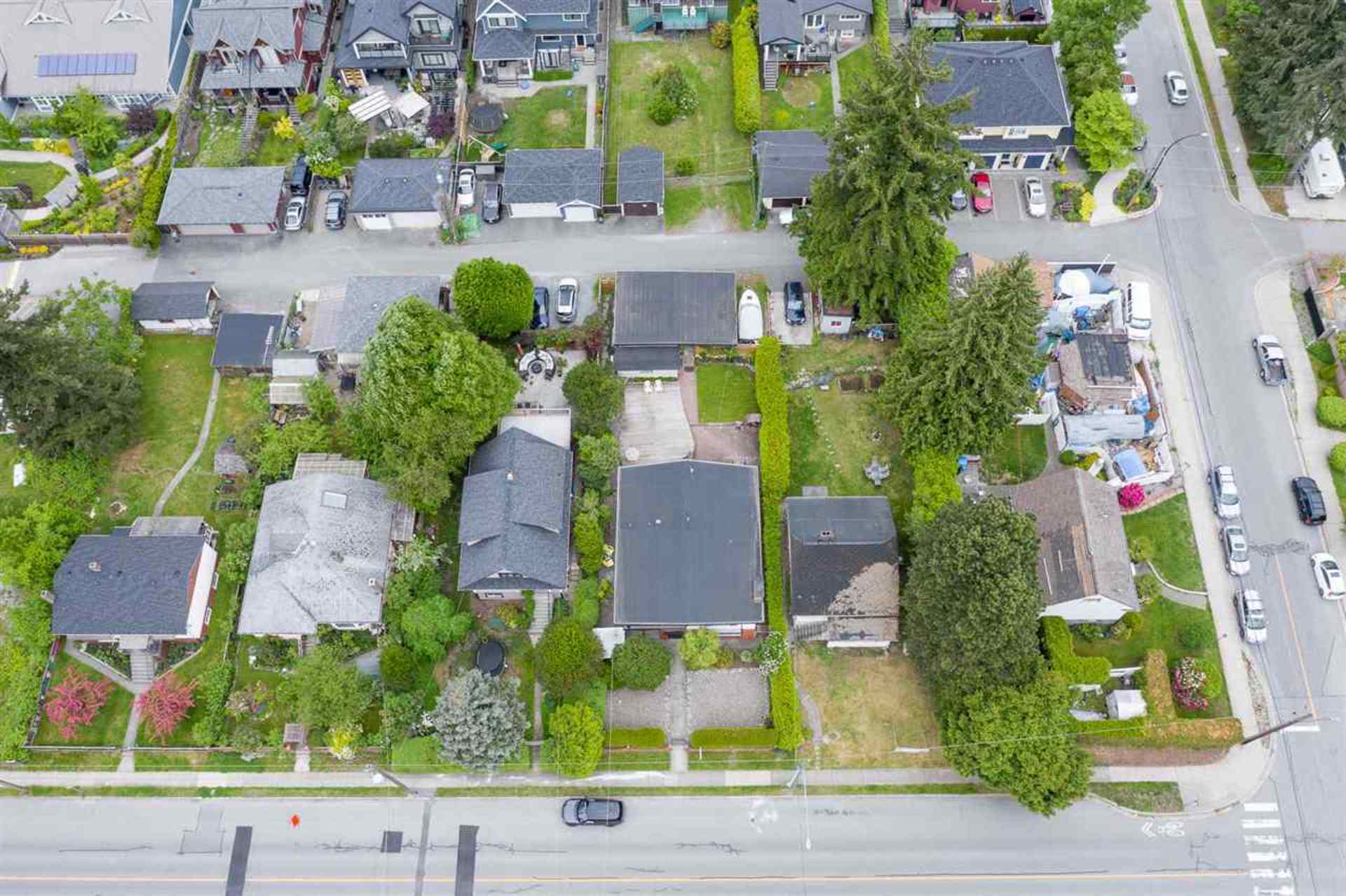 352-e-13th-street-central-lonsdale-north-vancouver-05