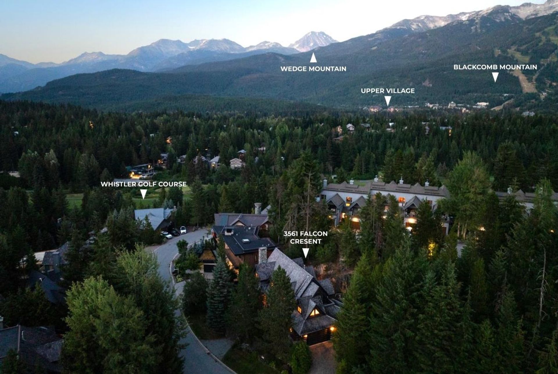 3561-falcon-crescent-blueberry-hill-whistler-02