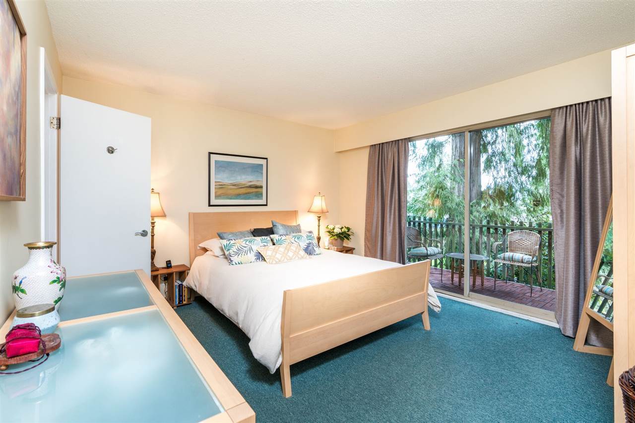 3128-princess-avenue-princess-park-north-vancouver-10.jpg