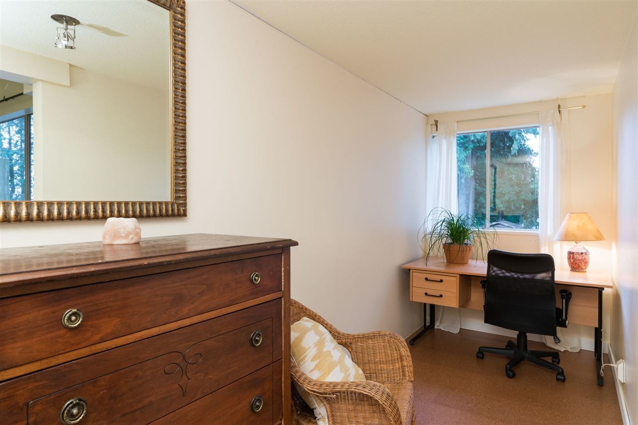 3128-princess-avenue-princess-park-north-vancouver-13.jpg