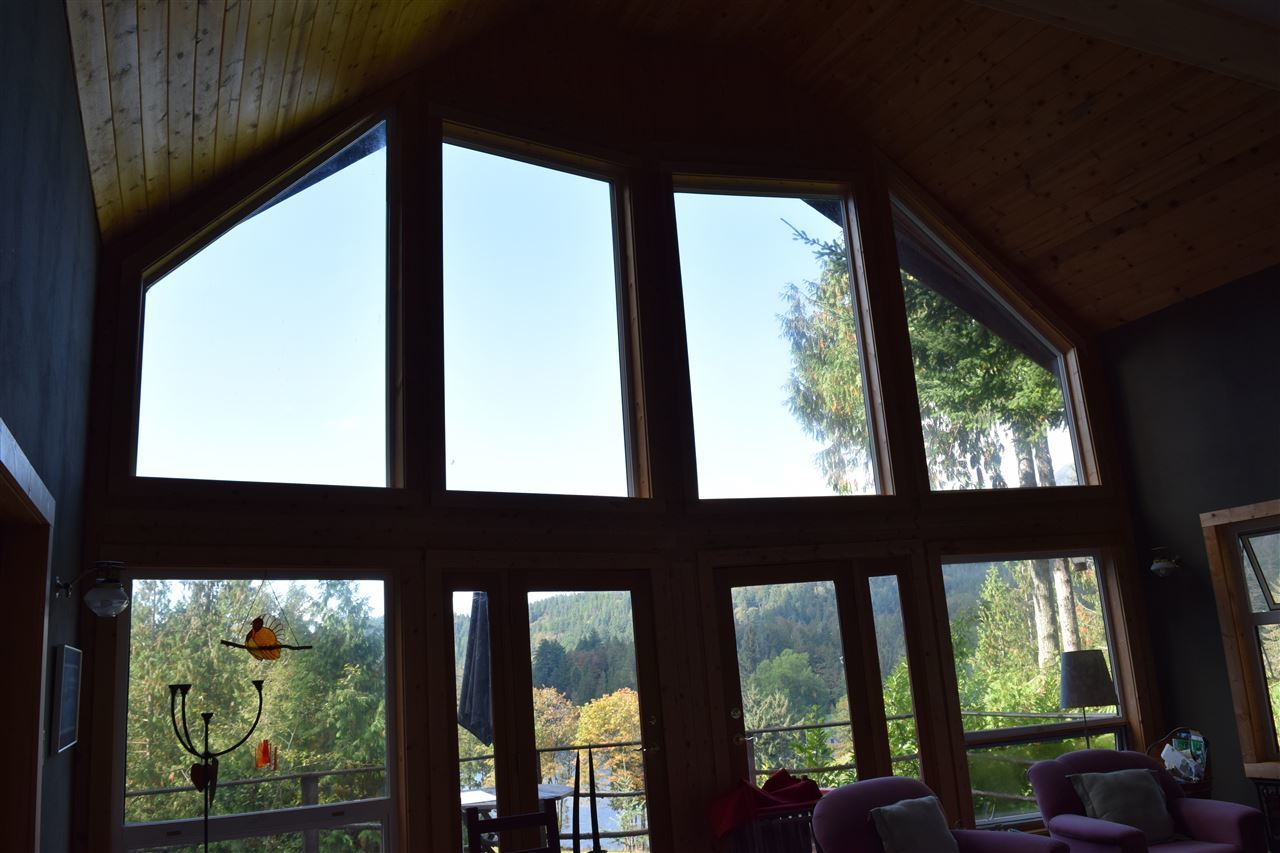 17b-gambier-island-sunshine-coast-14.jpg